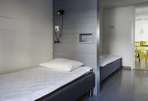 Triple Room, Shared Bathroom - Guestroom