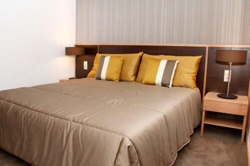 Hotel Ritz Capital