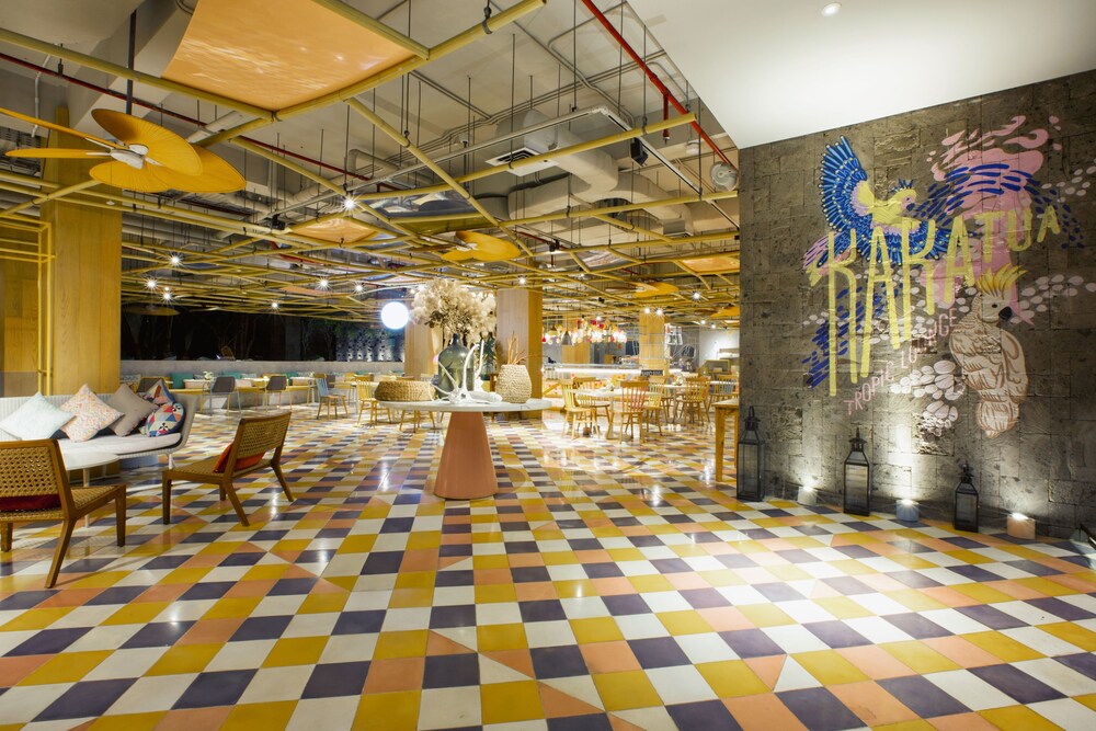 Hotel Lounge
