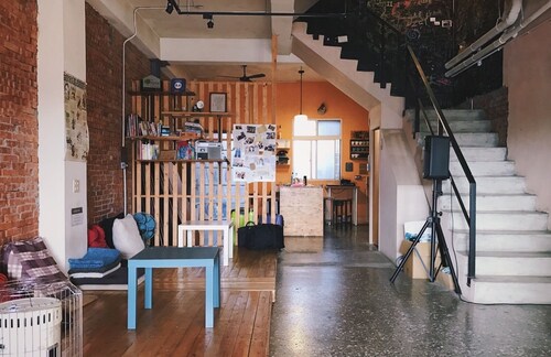 Lane62 Hostel