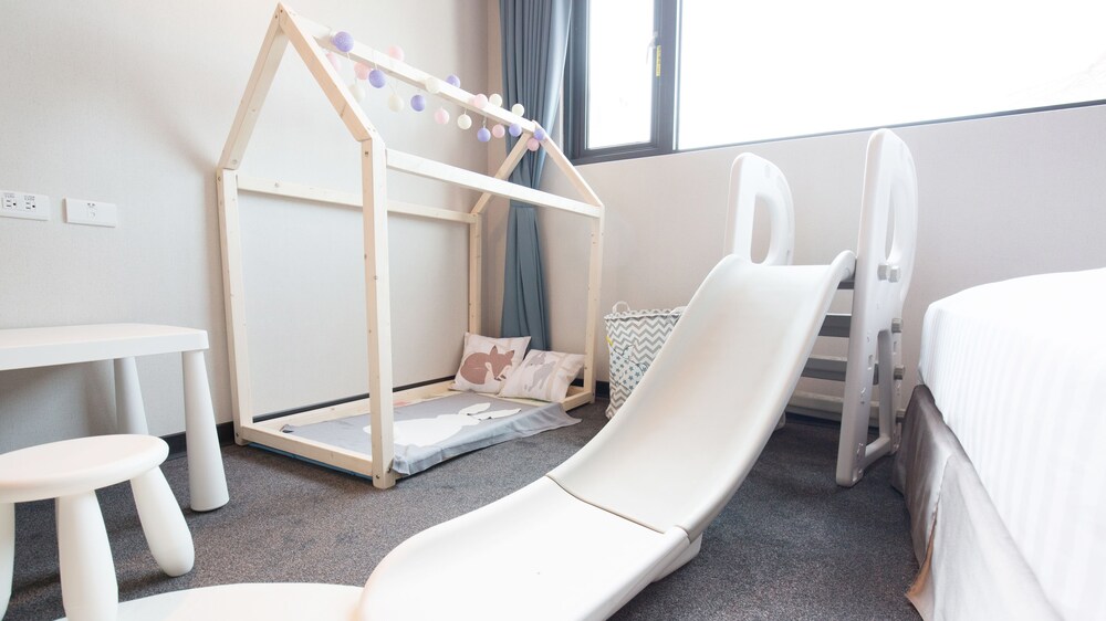 Childrens Theme Room