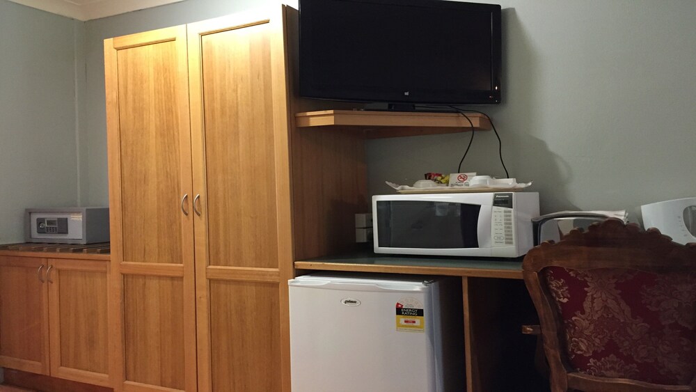 In-Room Kitchenette