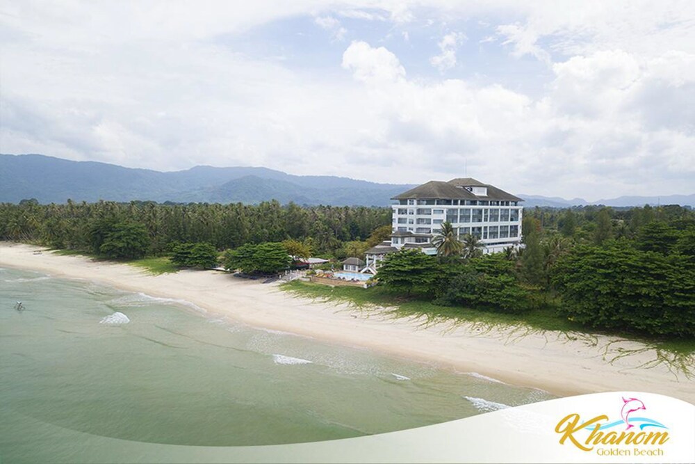 ชายหาด