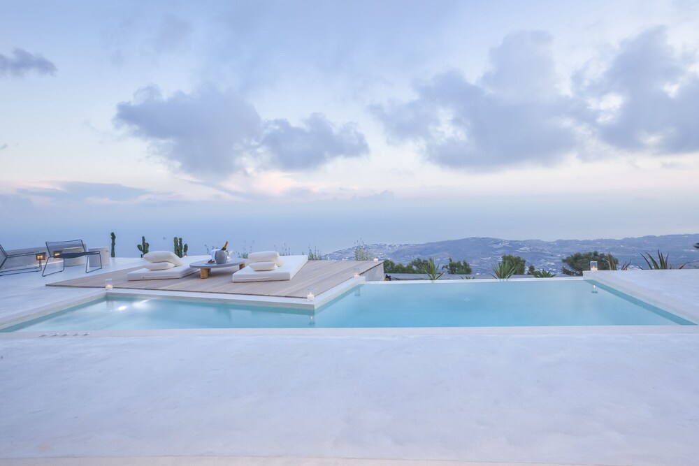 Villa (Summit) - Terrace/Patio