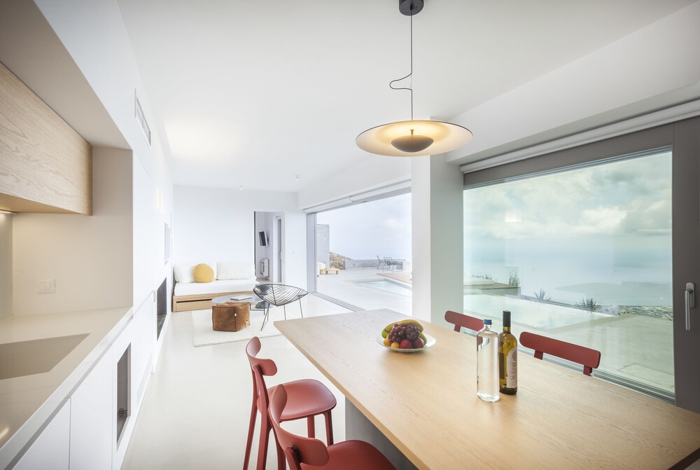 Villa (Summit) - In-Room Kitchen