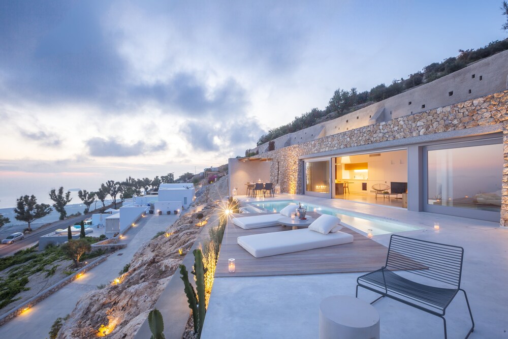 Villa (Summit) - Terrace/Patio