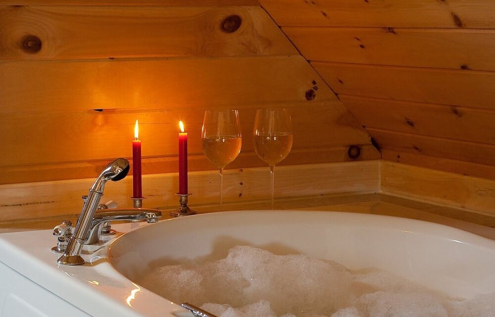 Jetted Tub