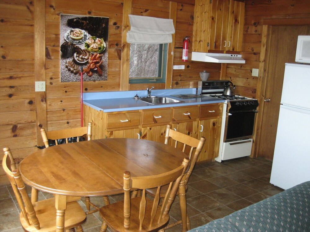 Standard Cottage, 2 Bedrooms - In-Room Kitchen