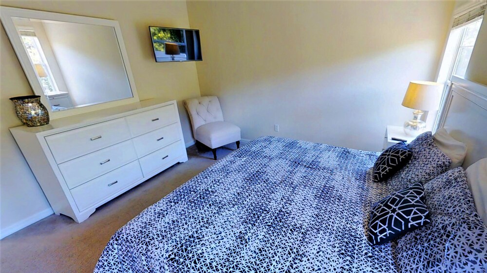 객실 (ACO FAMILY - 4 bd TOWNHOME WITH POOL (1717))