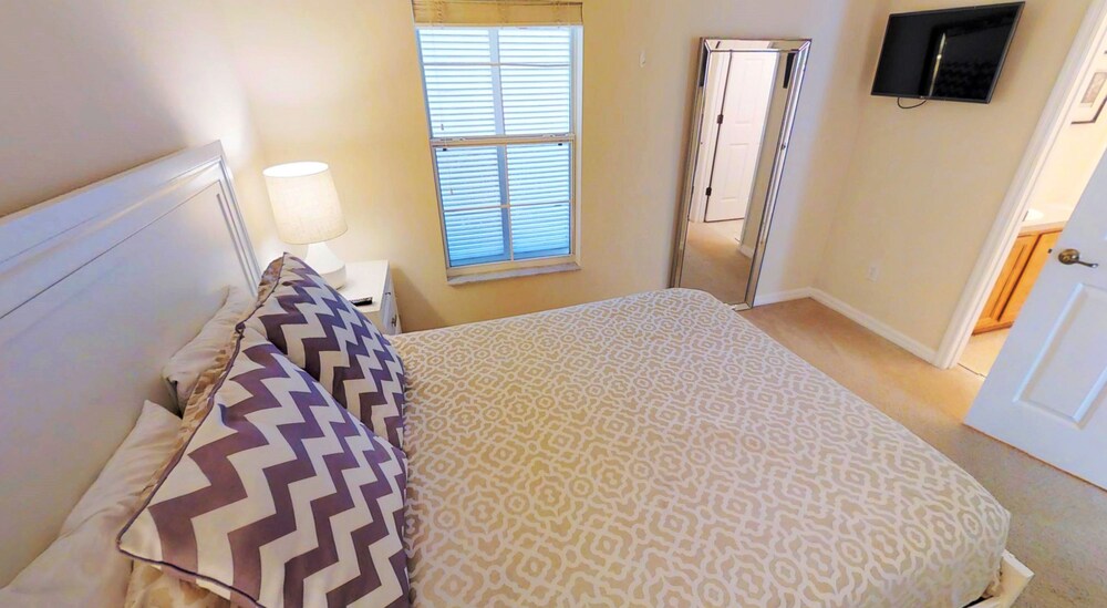 객실 (ACO FAMILY - 4 bd TOWNHOME WITH POOL (1717))