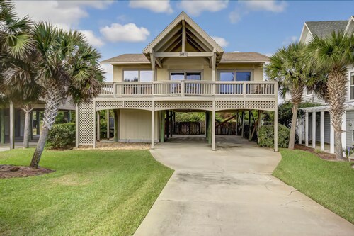 House, 3 Bedrooms, Bathtub, Ocean View (1427 N. Fletcher Home) - Featured Image