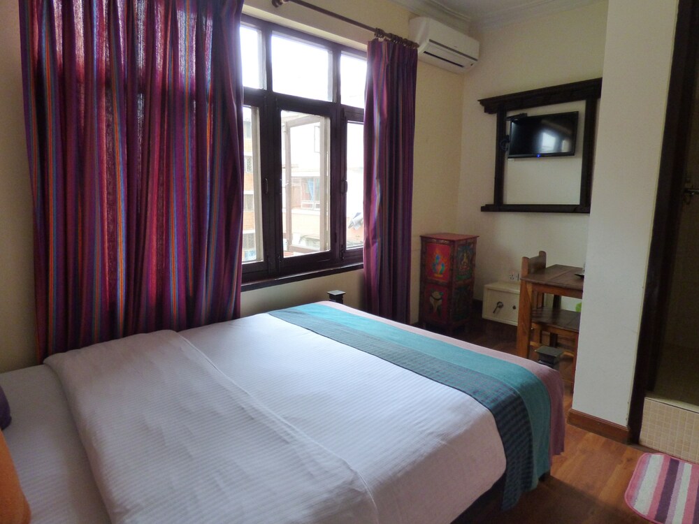 Guestroom