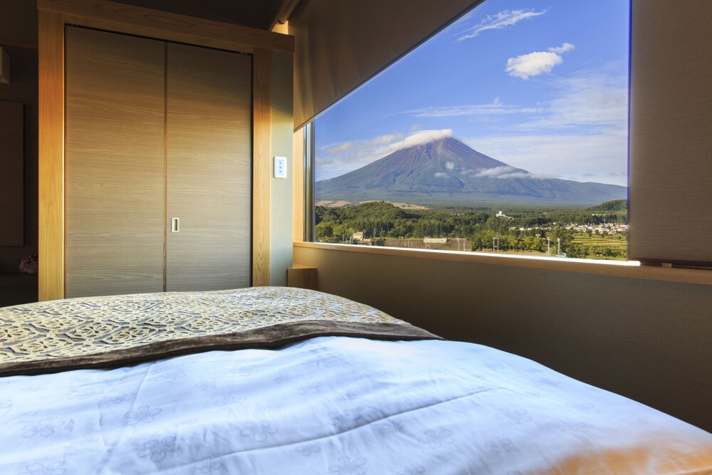 Guestroom View