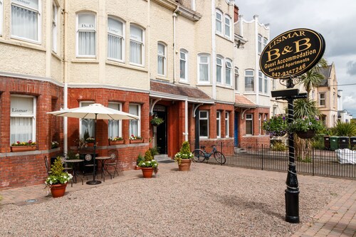 Lismar Guest House