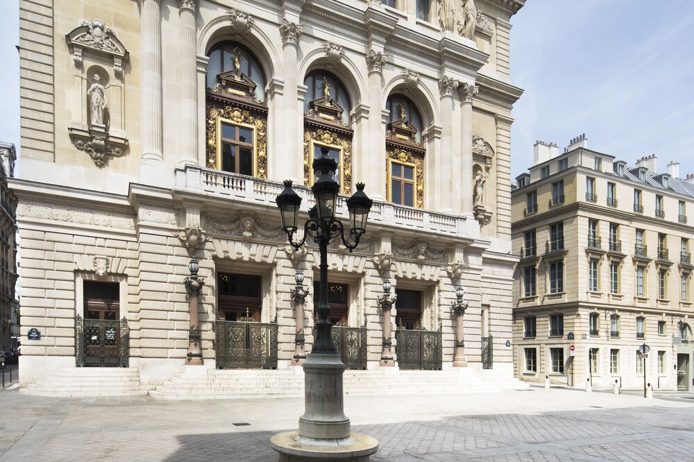 Façade de l'hôtel