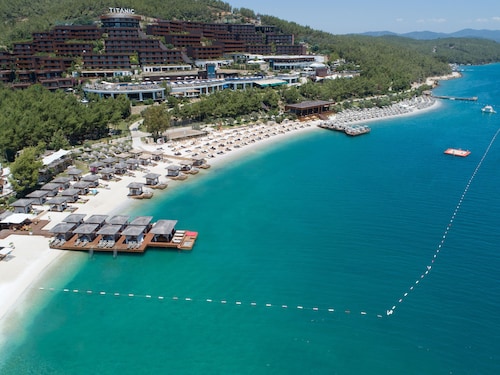 Titanic Deluxe Bodrum - All Inclusive