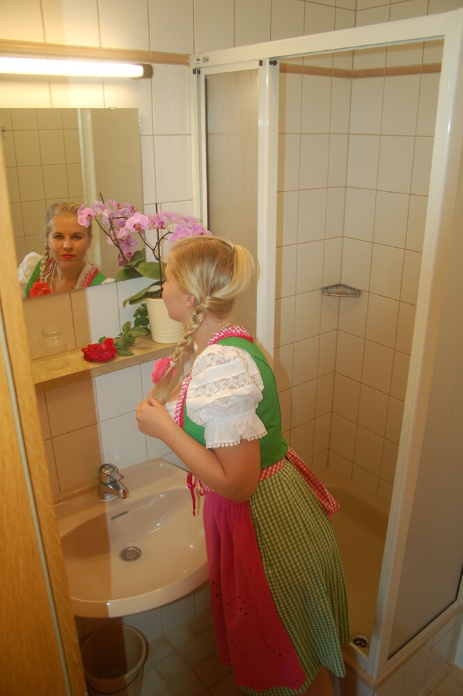 Badezimmer (Apartment, Küche)