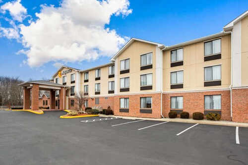 La Quinta Inn & Suites by Wyndham Norwich-Plainfield-Casino