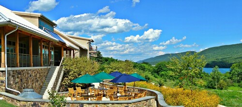 Nature Inn At Bald Eagle