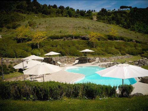 Piscina all'aperto