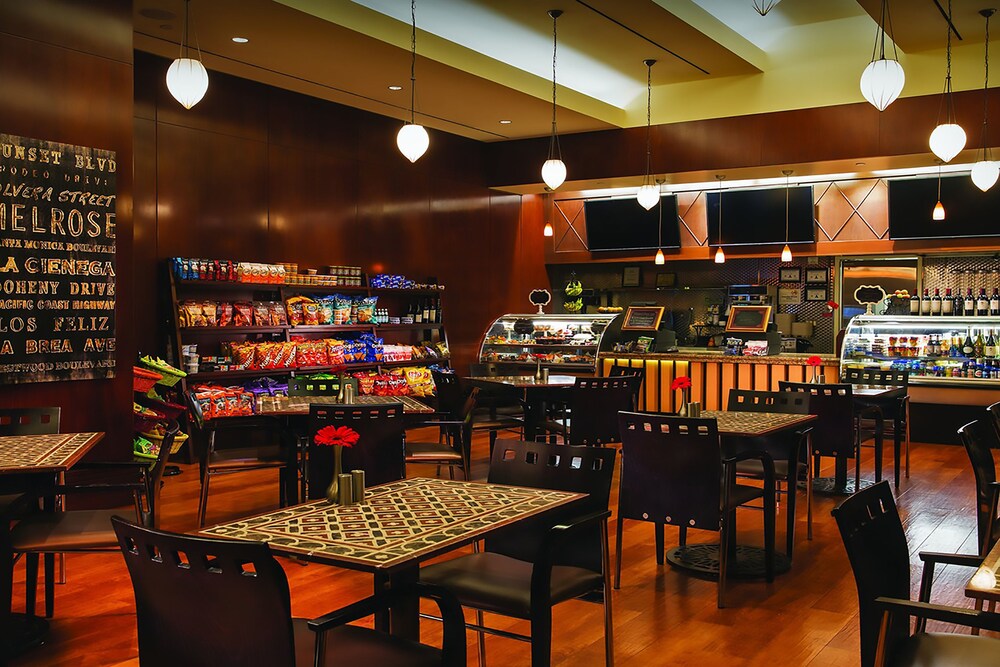 Snack Bar