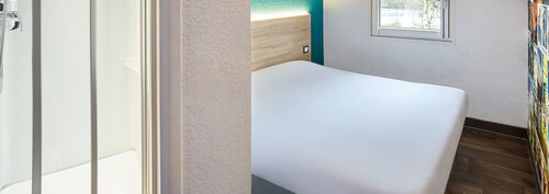 hotelF1 Paris Gennevilliers