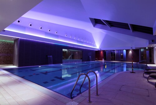Parklands Hotel & Country Club