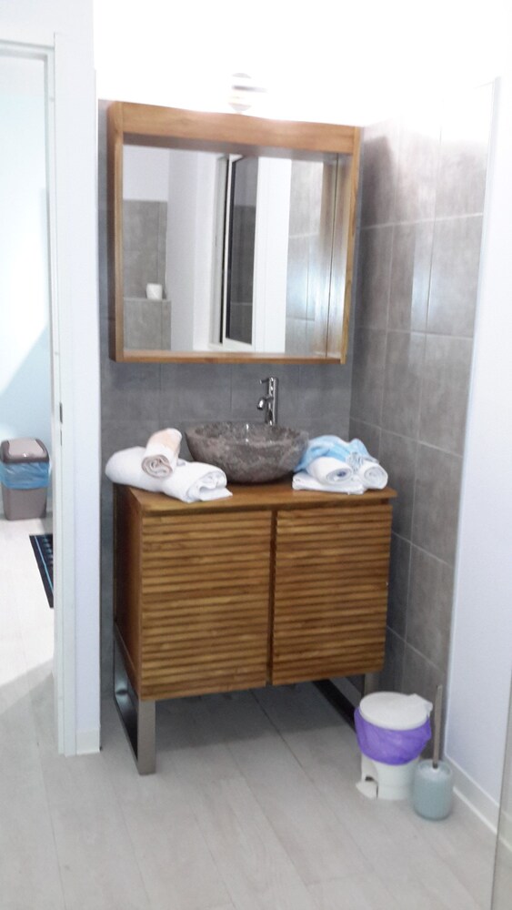 욕실 (Appartement Les Saintes)