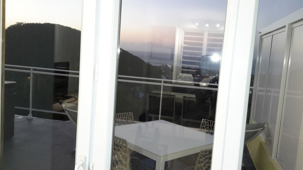 객실 전망 (Appartement Les Saintes)