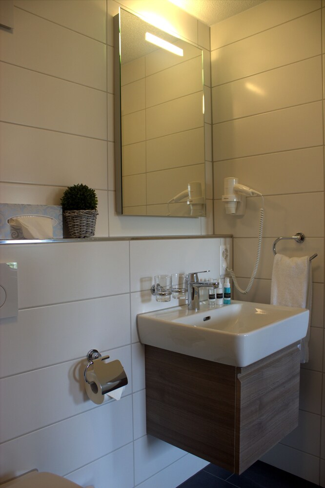 Badezimmer (Apartment, 1 Einzelbett, Kochnische)