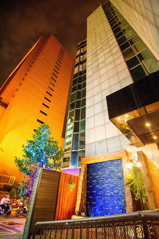 Hotel Front - Evening/Night