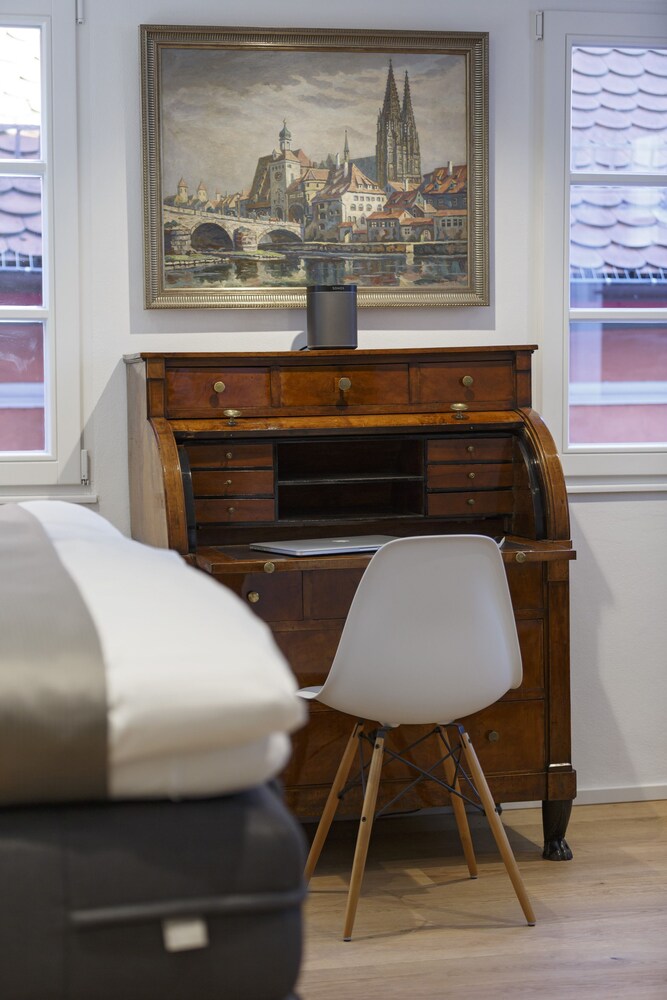 Zimmer (Luxury-Suite, 2 Schlafzimmer, Küche, Stadtblick (Suite 3))
