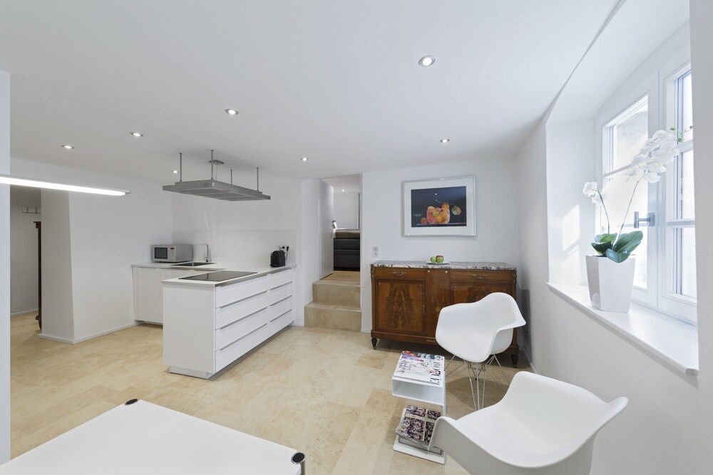 Wohnbereich (Luxury-Suite, 2 Schlafzimmer, Küche, Stadtblick (Suite 3))