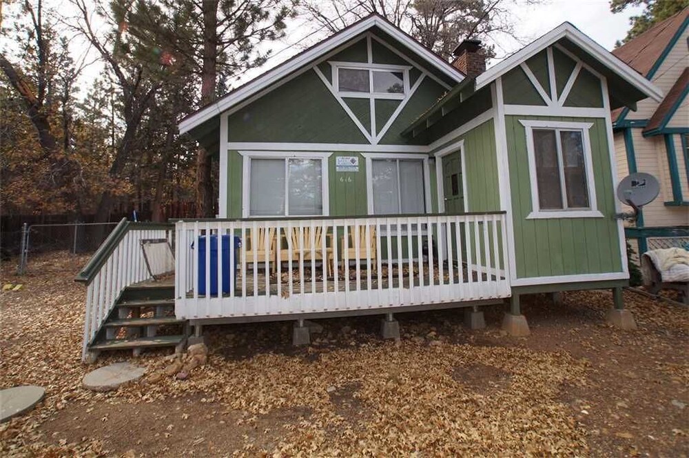 객실 (Sweet Maple Cabin - 2 Bdrm, 2 Bath)