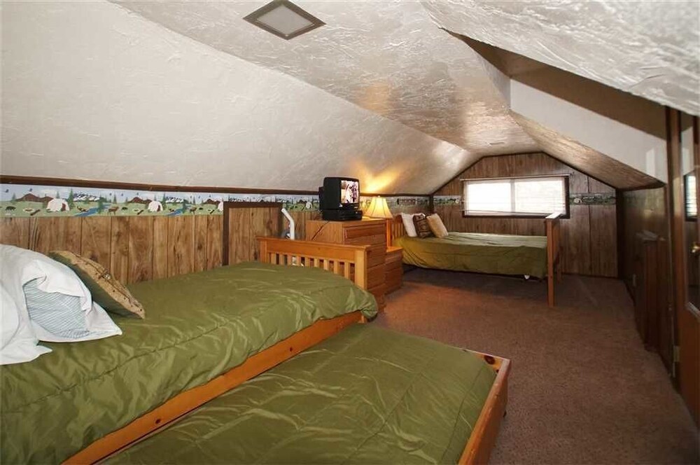 객실 (Sweet Maple Cabin - 2 Bdrm, 2 Bath)