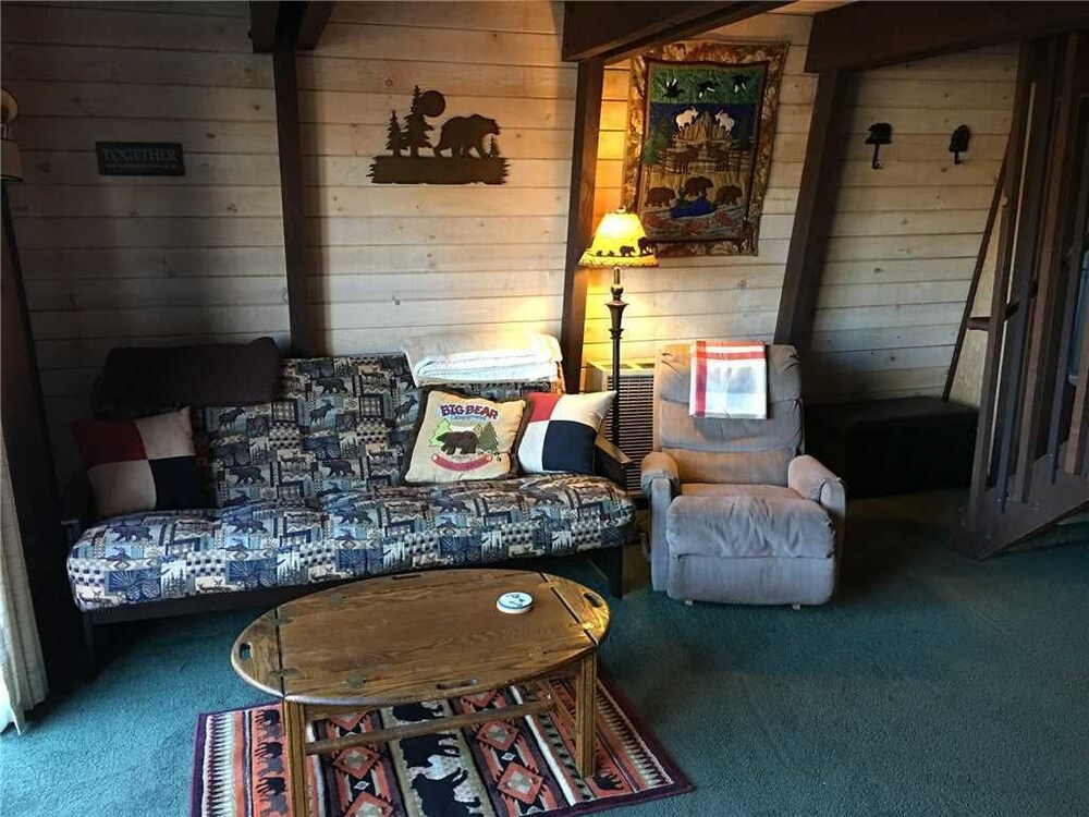객실 (A View to Remember - 2 Bdrm, 1 Bath)