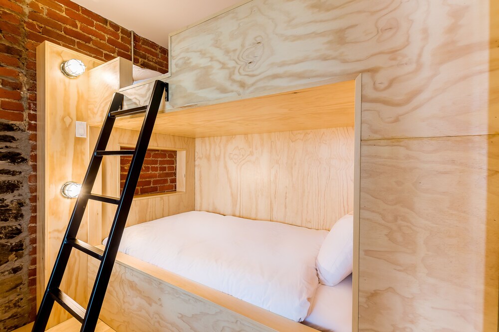 객실 (아파트, 침실 2개, 시내 전망 (Bunkbed - T302))