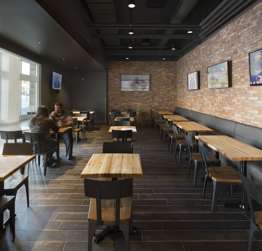 Sports Bar