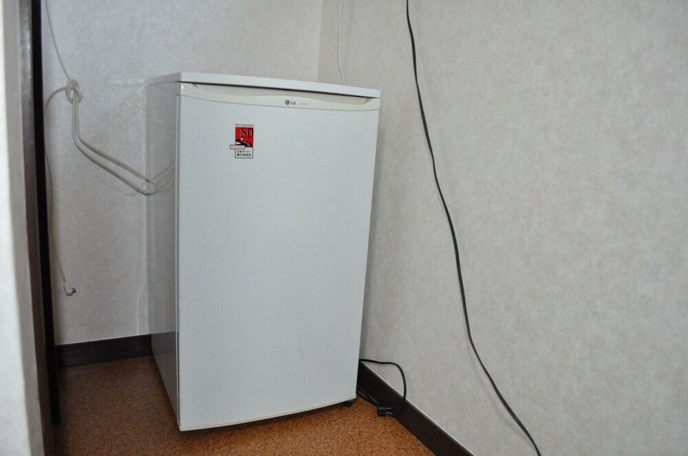 Mini-Refrigerator
