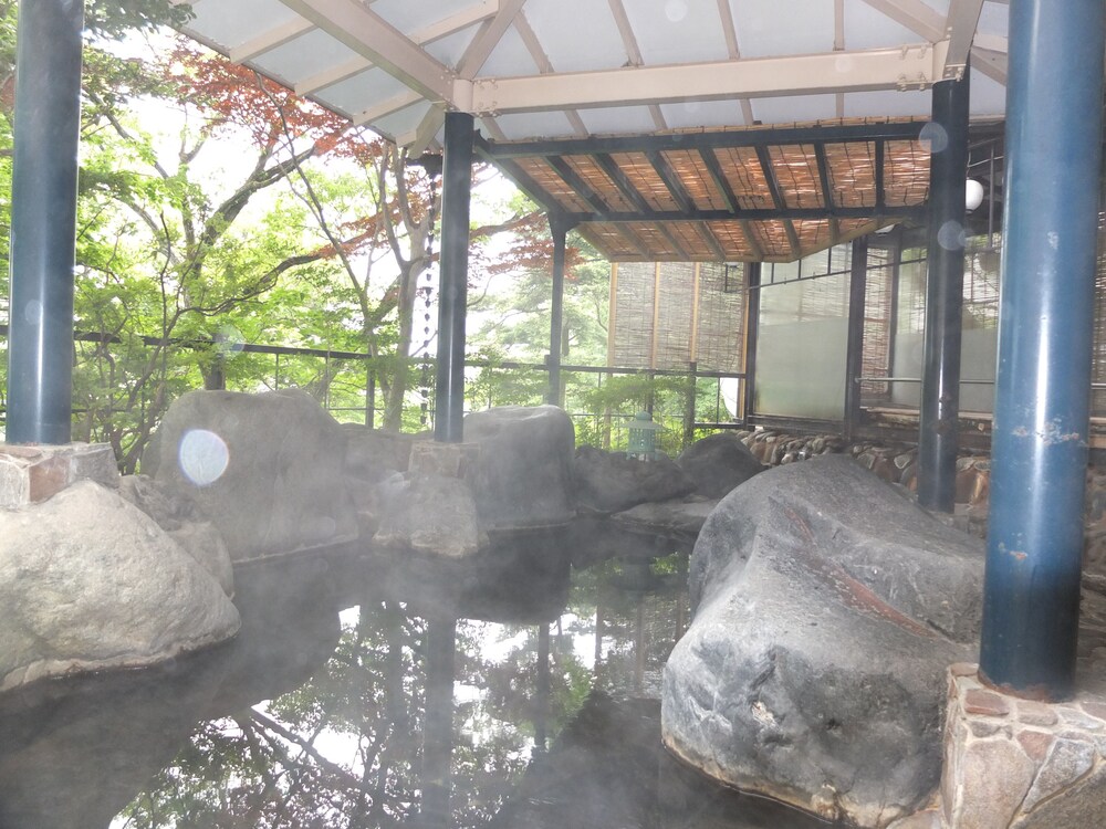 屋外スパ浴槽