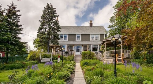 Baccalieu Trail B&B Fine Dining Restaurant