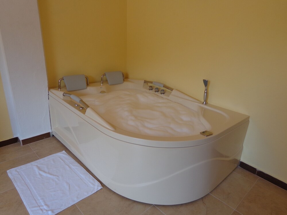 Bañera profunda