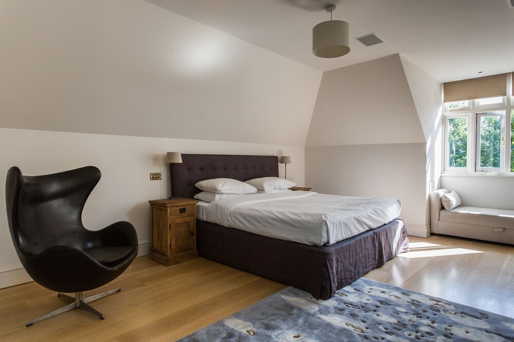 객실 (아파트 (14 Bedroom, Millfield Lane))