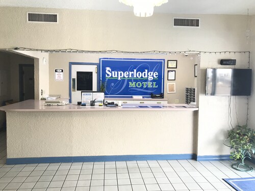 SuperLodge Motel