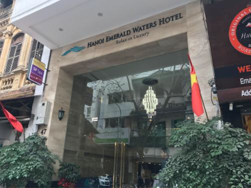 Mặt tiền khách sạn