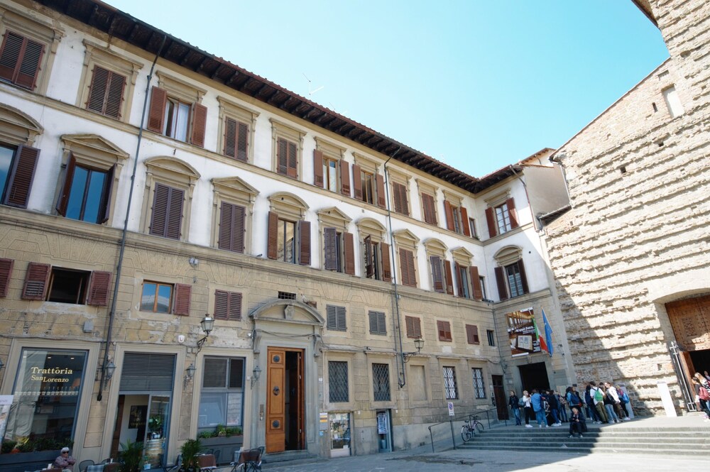 Facciata hotel