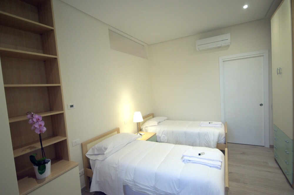 Camera (Appartamento Grand, 2 camere da letto (Location: Via Sant'Antonino 23))