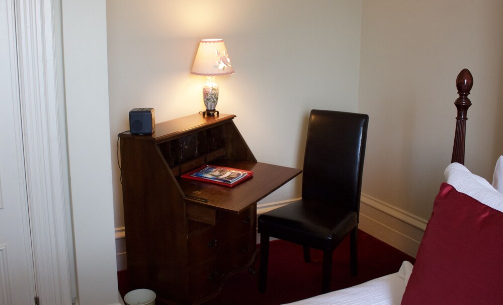 In-Room Business Center