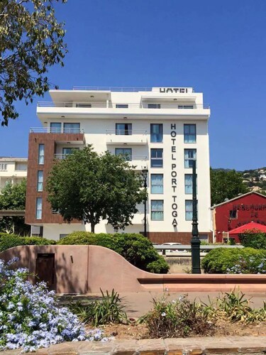 Hôtel Port Toga