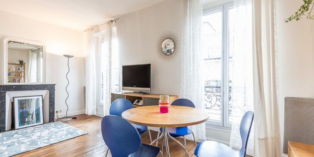 Apartment (Avenue Parmentier, 75011) - Guestroom